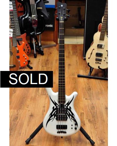 Warwick Corvette $$ TRIBAL White Black
